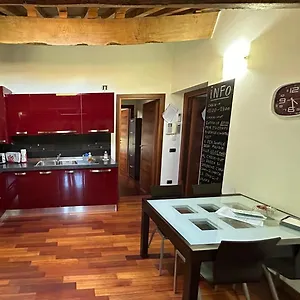 Casa Bassa 2 Piazza (Parma)